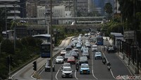 Kapolda Metro Jaya, Irjen Pol Fadil Imran mengimbau warga pengguna jalan untuk menghindari kawasan Istana Merdeka.
