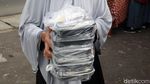 Keren! Siswa SMA Ini Jual Nasi Kotak Bayar Seikhlasnya