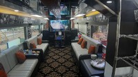 Dengan memesan perjalanan wisata menggunakan kereta istimewa, maka pelanggan dapat meminta waktu perjalanan dengan jam keberangkatan maupun kepulangan sesuai permintaan pelanggan dikarenakan kereta ini merupakan kereta berpenggerak sendiri. Kapasitas kereta istimewa bisa mencapai maksimum 40 pax.