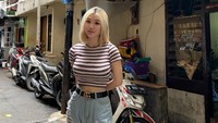 Anastasya Khosasih tipe orang yang tak ingin membiarkan barang endorsement jadi mubazir. (Foto: dok. Instagram @anastasyakh) 