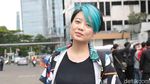 Gaya Leony Trio Kwek Kwek Berambut Biru