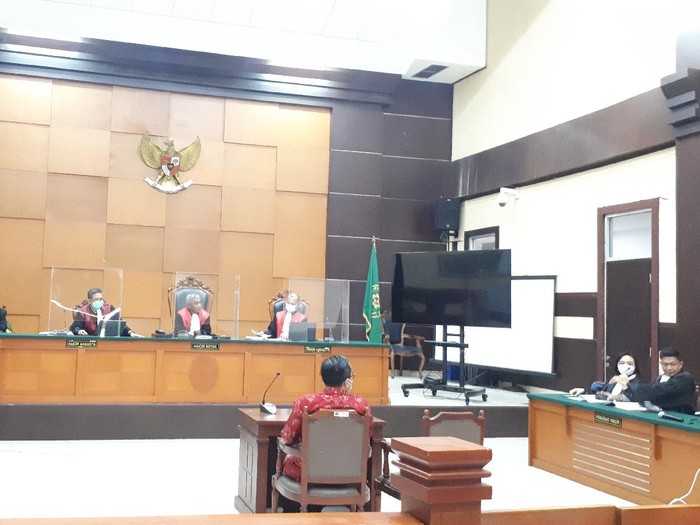 Mantan Karo Korwas PPNS Bareskrim Polri, Brigjen Prasetijo Utomo mengajukan tanggapan atas replik dari jaksa