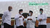 Masjid Mandiri Syariah Cipularang merupakan salah satu perwujudan komitmen Mandiri Syariah dalam memberikan manfaat kepada masyarakat.