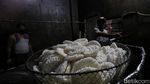Foto : Melempemnya Bisnis Kerupuk saat Pandemi