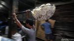 Foto : Melempemnya Bisnis Kerupuk saat Pandemi