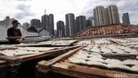 Bisnis kerupuk tersebut kini sudah memasuki generasi ke-5.
