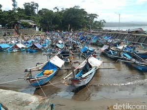 Anggota DPR Minta Pemerintah Kucurkan Subsidi BBM Buat Nelayan