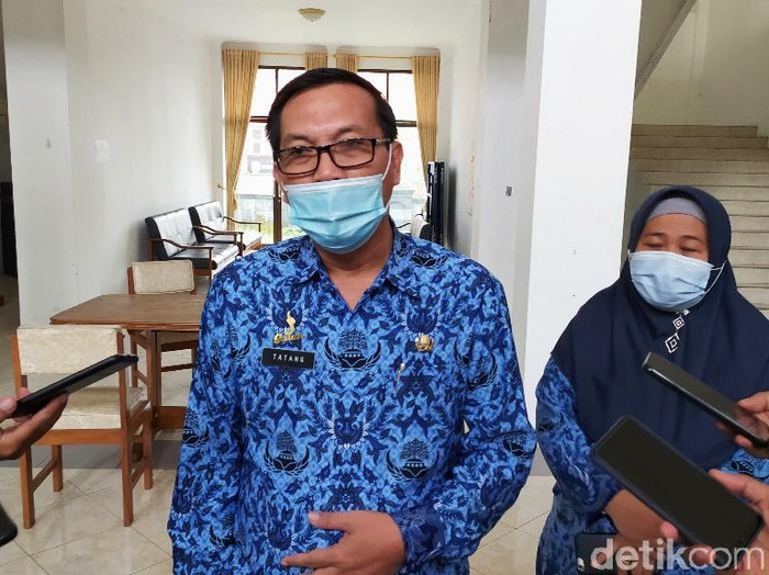 Pemkab Ciamis larang warganya menggelar perayaan malam tahun baru