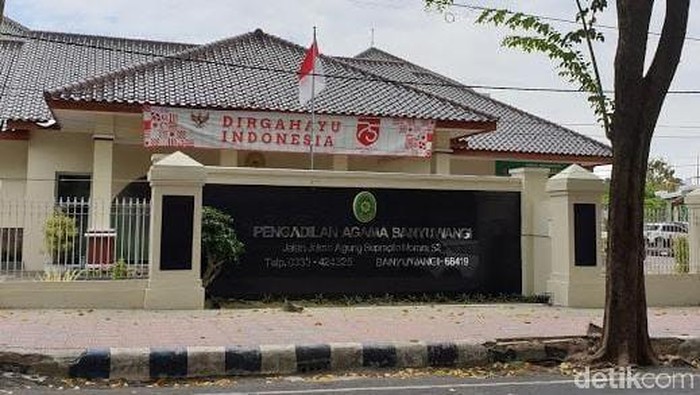 Pengadilan Agama (PA) Banyuwangi ditutup