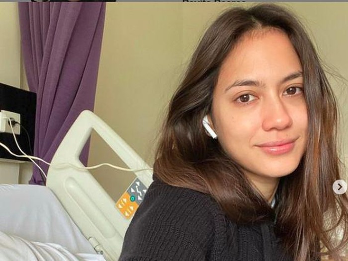 Pevita Pearce postif COVID-19