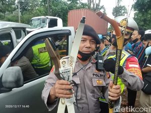 6 Santri di Bandung Kedapatan Bawa Panah Saat Operasi Penyekatan Aksi 1812