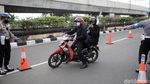 Polisi Hadang Massa Aksi 1812 di Pasar Jumat