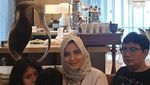 Doyan Makan Enak, Ini Momen Rahma Sarita saat Masak dan Ngeduren