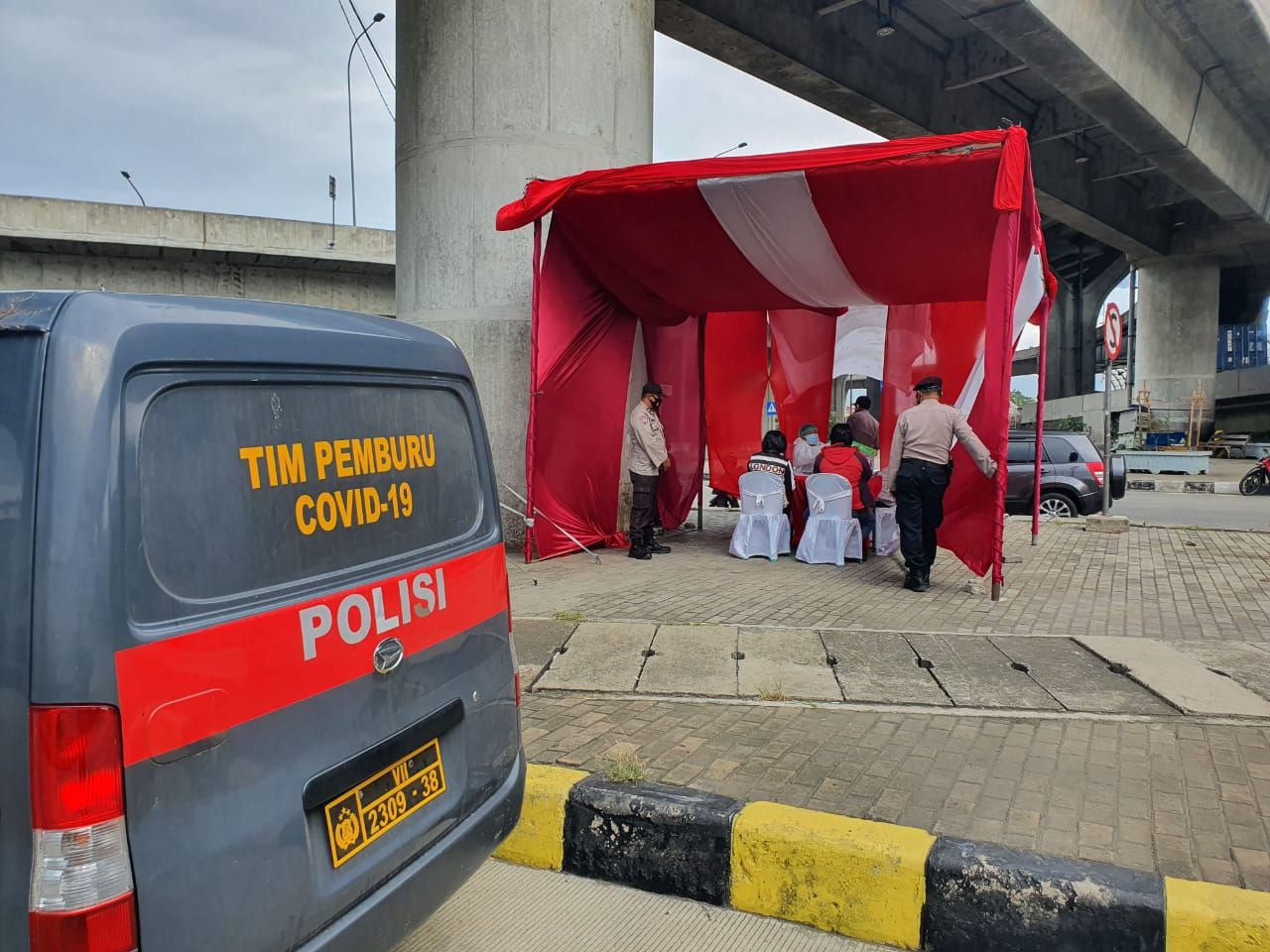 Rapid test oleh Polres Pelabuhan Tanjung Priok