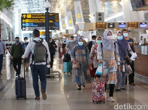 Mau Naik Pesawat? Lihat Lagi Biaya Rapid Test Antigen-PCR di Bandara