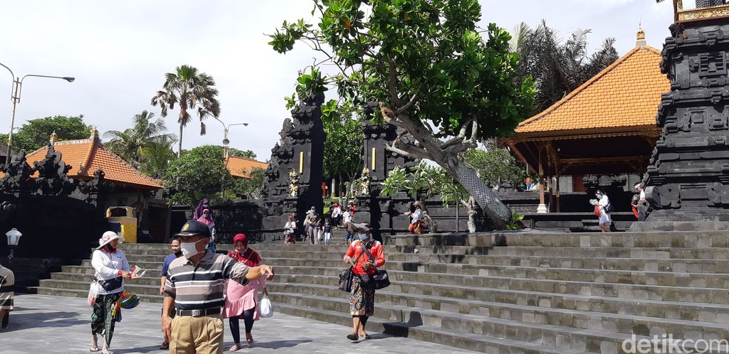 Tanah Lot Bali