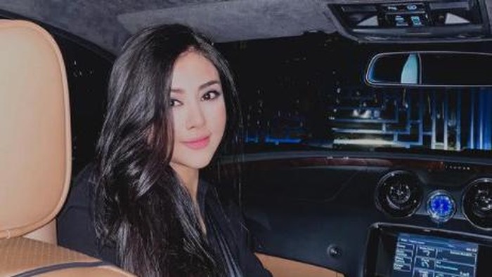 Tania Ayu Siregar Tania Ayu Siregar