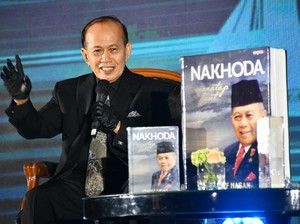 Luncurkan Buku Autobiografi, Syarief Hasan: Semoga Memberi Inspirasi