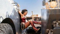 Wonder Woman 1984 akan membuat Anda berteriak-teriak kesenangan. Foto: Wonder Woman 1984 / Warner Bros