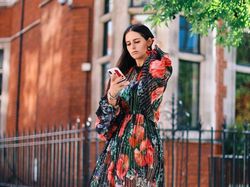 Gaya Glamour Putri Juragan Komputer Berharta Rp 566 Triliun