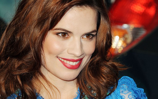 Hayley Atwell, seorang bintang film berdarah Inggris-Amerika. Orangtua Hayley mengambil namanya dari nama aktris Hayley Hills. (Foto: Getty Images)