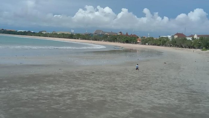 Pantai Kuta