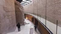 Mausoleum tersebut merupakan makam melingkar terbesar di dunia dan dibangun pada tahun 28 sebelum Masehi.