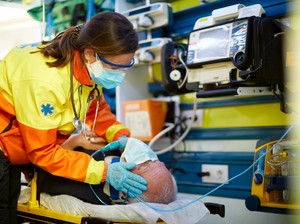 Jadi Kontroversi, Cerita Paramedis Jual Konten Seksi Demi Tambah Penghasilan