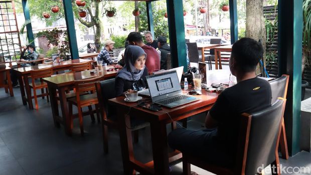 Kafe di Bandung