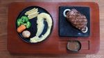 Foto: Kafe Asyik Buat Nongkrong dan Meeting di Bandung