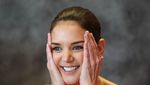 Katie Holmes Ultah ke-42, Wajahnya Awet Muda Banget!