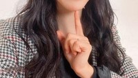 Kim Sejeong adalah idol K-Pop yang juga jago berakting. Setelah berhasil memikat banyak pencinta drama lewat aktingnya di School 2017, Kim Sejeong kembali berakting dalam drama baru. Foto: Instagram @clean_0828