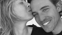 Dalam laman Instagram masing-masing, Maria Sharapova dan Alexander Gilkes menyambut kabar bahagia tunangan tersebut.  Foto: Istimewa