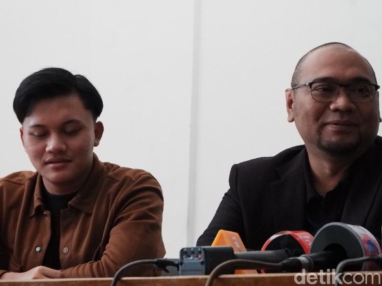 Rizky Febian dan Putri Delina Bongkar Masalah Warisan Mendiang Ibunya