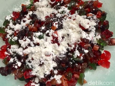 Tips membuat fruitcake