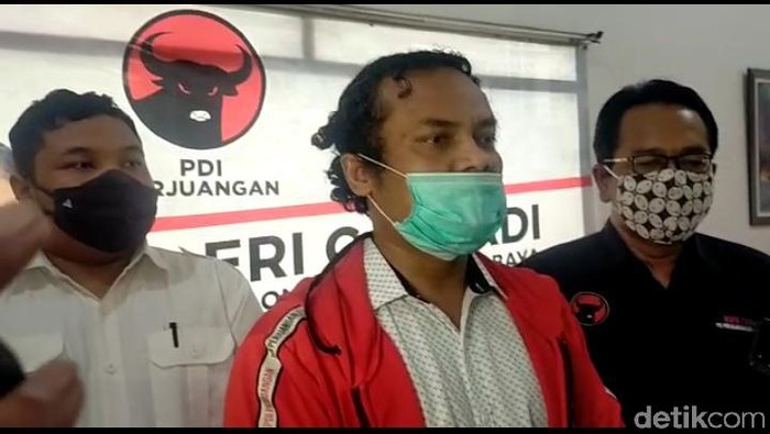 Tomuan Sugiarto dari BBHAR DPC PDIP Kota Surabaya