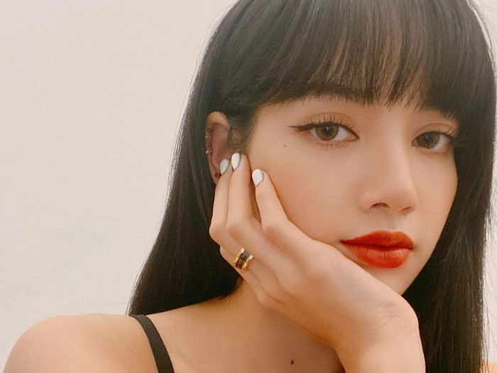 Dosen Tang Mirip Lisa Blackpink Dosen Tang Mirip Lisa Blackpink