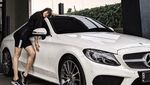 Anya Geraldine, Antara Motor Skutik dan SIM C yang Bikin Netizen Salfok
