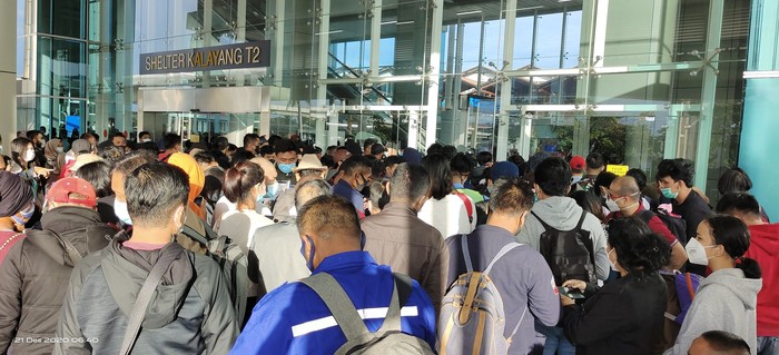 Situasi di T2 Bandara Soetta Senin pagi (21/12/2020).