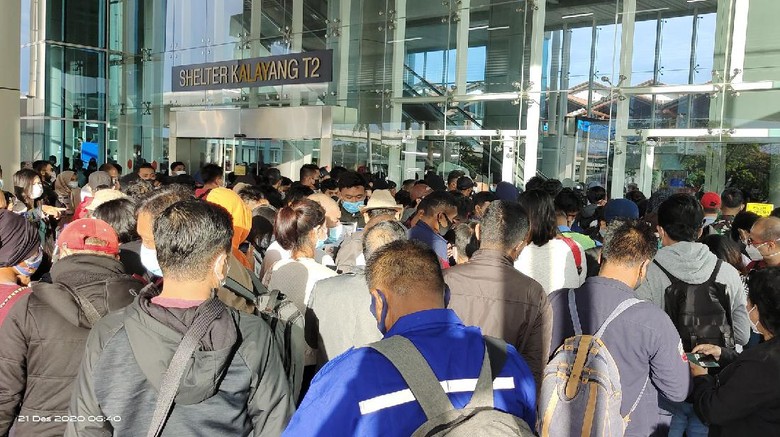 Bandara Soekarno Hatta Situasi di T2 Bandara Soetta Senin pagi (21/12/2020).