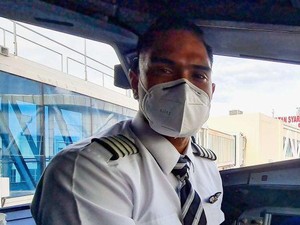 Banyak Pilot Jarang Terbang karena Pandemi, Perlukah Kita Khawatir Saat Kembali Naik Pesawat?