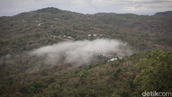 Berwisata ke Bukit Cinta di Malaka
