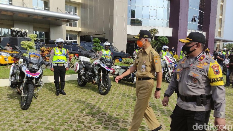 ganjar pranowo ganjar pranowo