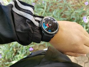 Review Honor Watch GS Pro, Desain Kokoh Fiturnya Komplit