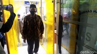Belum ada ada keterangan yang disampaikan dari kedatangan mereka.