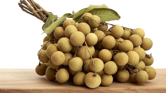 7 Manfaat Sehat Buah Kelengkeng yang Legit Segar