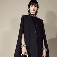 Creative Director Givenchy Matthew M. Williams menghadirkan koleksi pre fall 2021 Givenchy dengan sentuhan kemewahan yang timeless. Foto: dok. Givenchy.