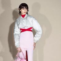 Creative Director Givenchy Matthew M. Williams menghadirkan koleksi pre fall 2021 Givenchy dengan sentuhan kemewahan yang timeless. Foto: dok. Givenchy.