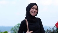 TB World memilih Lesti Kejora setelah melewati proses seleksi lebih dari 800 orang perempuan. (Foto: dok. Instagram @lestykejora)