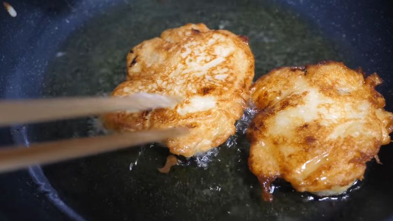 Hari Jisun Jago Masak Seblak hingga Martabak